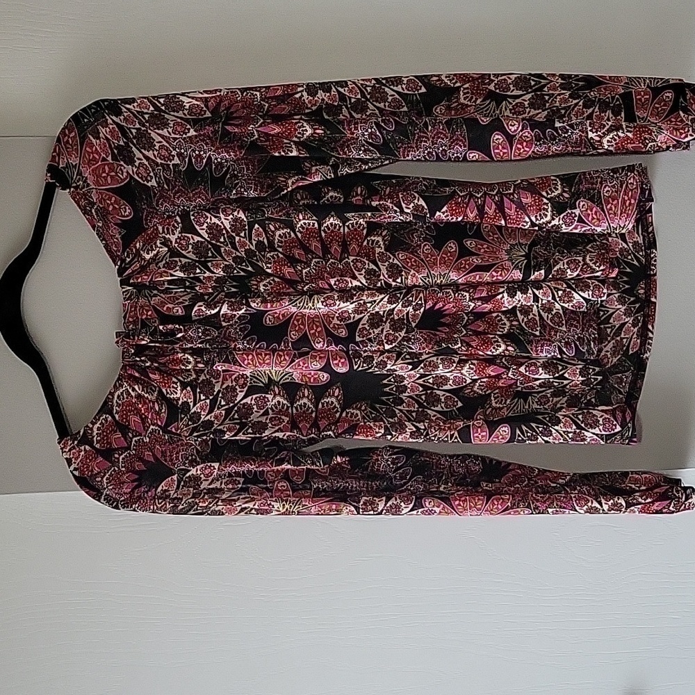 Women mesh floral Top size L